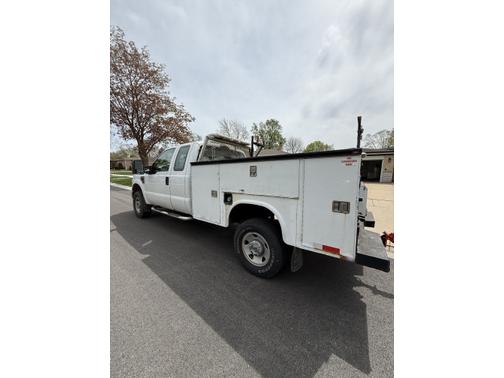 2008 Ford F-350 XL SuperCab Super Duty