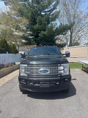 Black 2017 Ford F-350 XL