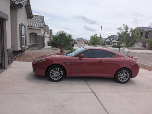 Red 2007 Hyundai Tiburon GS