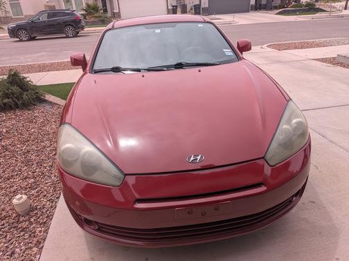 Red 2007 Hyundai Tiburon GS