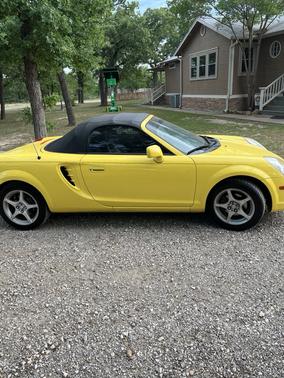 2003 Toyota MR2 Spyder