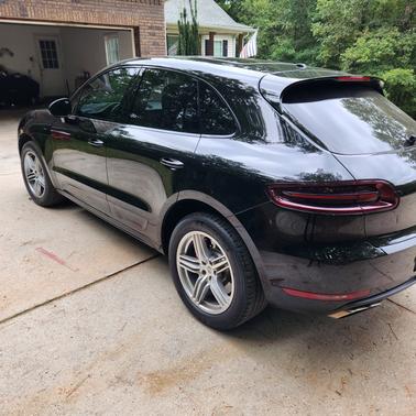 2018 Porsche Macan Turbo