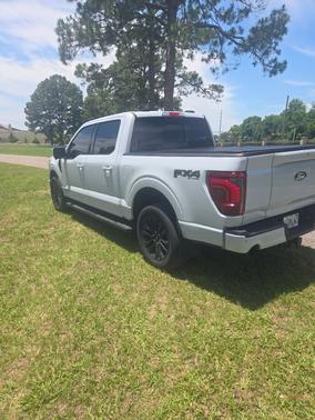 White 2025 Ford F-150 Lariat