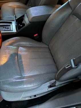 2005 Chrysler 300C Base