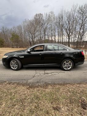 2011 Ford Taurus Limited