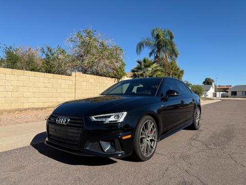 2019 Audi A4 Premium Plus