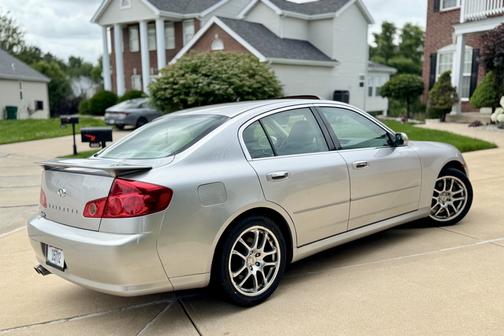 2005 INFINITI G35 Base