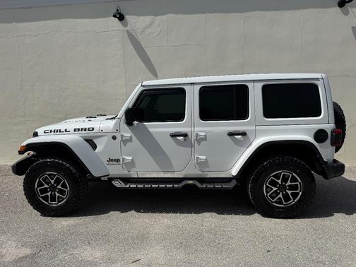 White 2024 Jeep Wrangler Rubicon