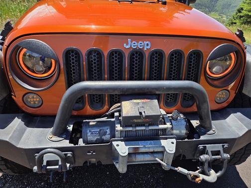 2010 Jeep Wrangler Unlimited Sport