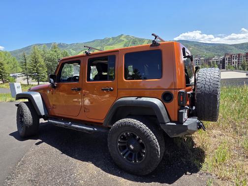 2010 Jeep Wrangler Unlimited Sport