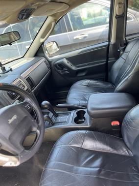 2004 Jeep Grand Cherokee Laredo
