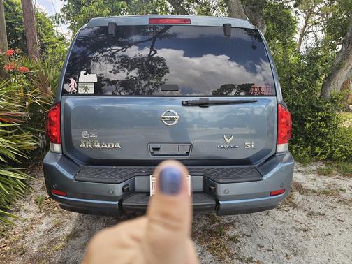 2012 Nissan Armada Platinum