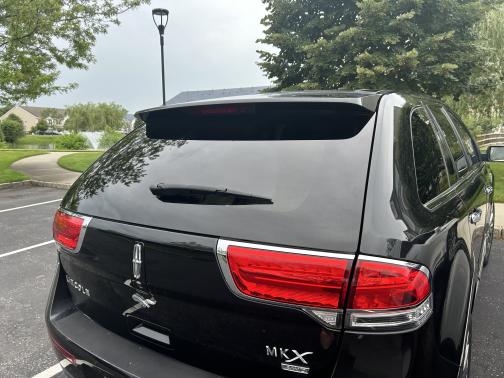 2011 Lincoln MKX Base