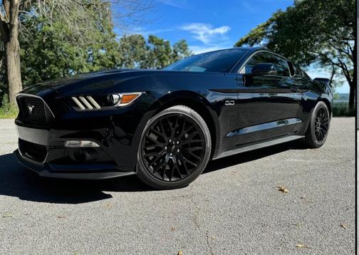 2016 Ford Mustang GT Premium