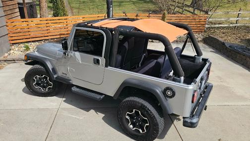 Silver 2005 Jeep Wrangler Unlimited