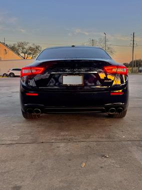 2017 Maserati Ghibli Base