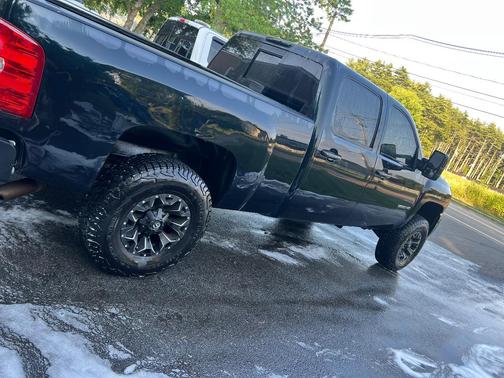 Blue 2007 Chevrolet Silverado 2500 LTZ H/D Crew Cab