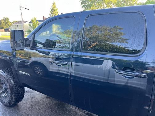Blue 2007 Chevrolet Silverado 2500 LTZ H/D Crew Cab