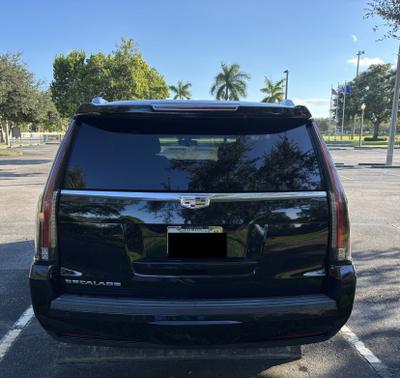 2017 Cadillac Escalade Base