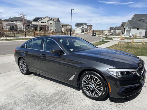2019 BMW 530e xDrive iPerformance