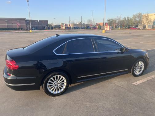 2016 Volkswagen Passat 1.8T SE