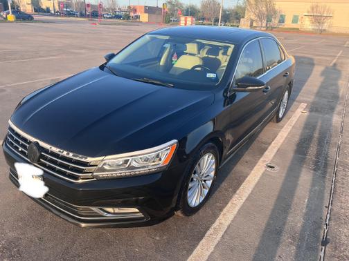 2016 Volkswagen Passat 1.8T SE