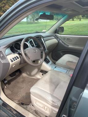 Green 2007 Toyota Highlander Base