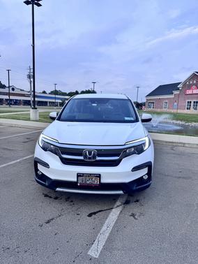White 2020 Honda Pilot EX