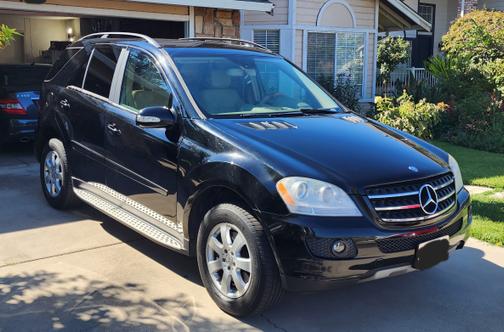 Black 2007 Mercedes-Benz M-Class ML 350 4MATIC