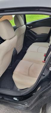 Black 2016 Mazda Mazda3 i Sport