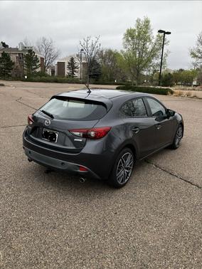 Gray 2015 Mazda Mazda3 i Sport