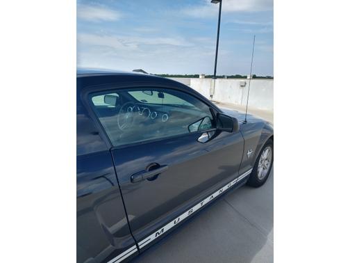 2009 Ford Mustang Base