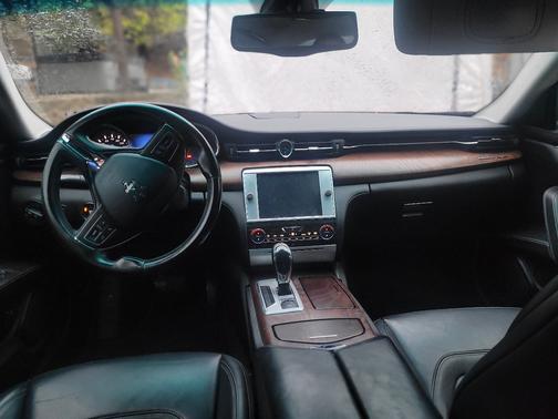 2016 Maserati Quattroporte S