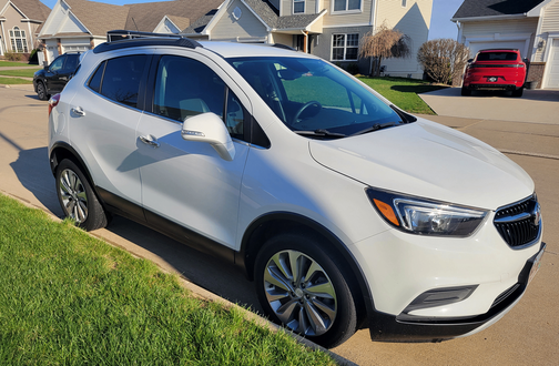White 2018 Buick Encore Preferred