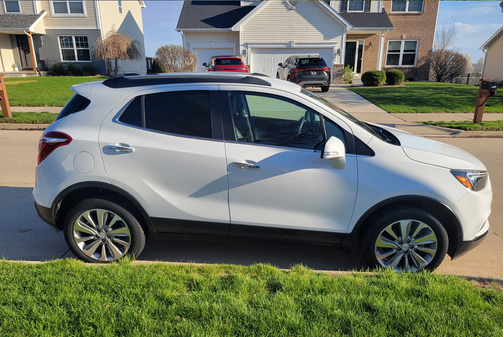 White 2018 Buick Encore Preferred
