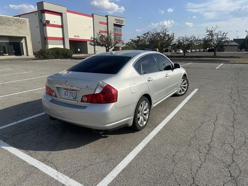 2007 INFINITI M35 x