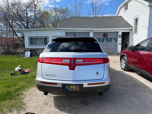 Silver 2018 Lincoln MKT Reserve