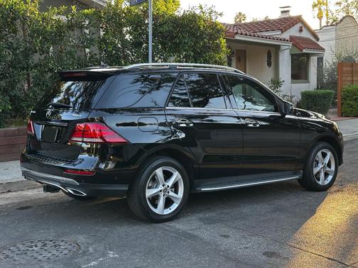Black 2018 Mercedes-Benz GLE 350 4MATIC