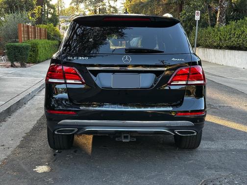 Black 2018 Mercedes-Benz GLE 350 4MATIC