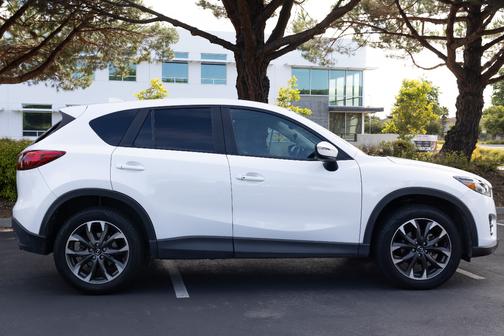 White 2016 Mazda CX-5 Grand Touring