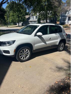 2017 Volkswagen Tiguan 2.0T Wolfsburg Edition