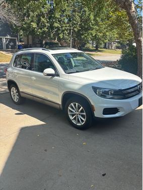 2017 Volkswagen Tiguan 2.0T Wolfsburg Edition