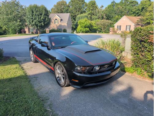 2011 Ford Mustang GT Premium