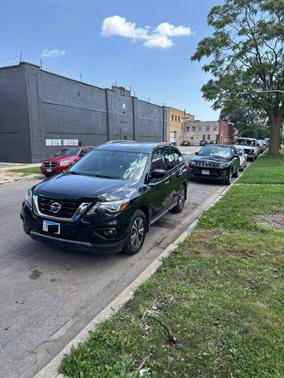 2018 Nissan Pathfinder SV