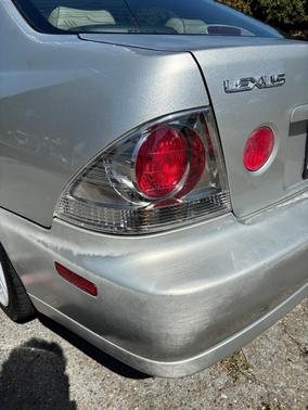 Silver 2001 Lexus IS 300 Base