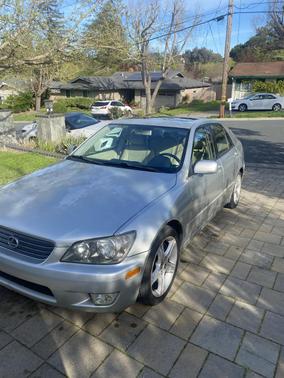 Silver 2001 Lexus IS 300 Base