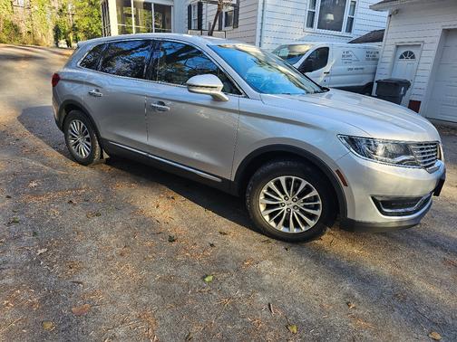 2016 Lincoln MKX Select
