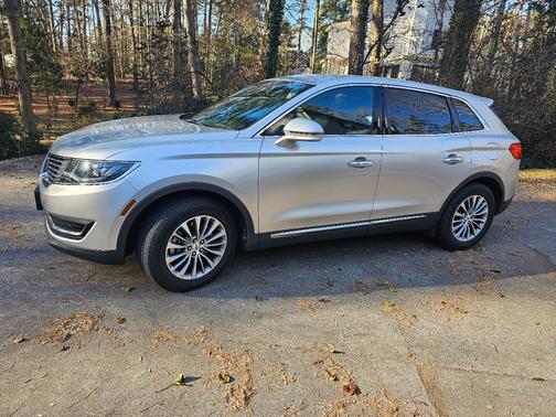 2016 Lincoln MKX Select