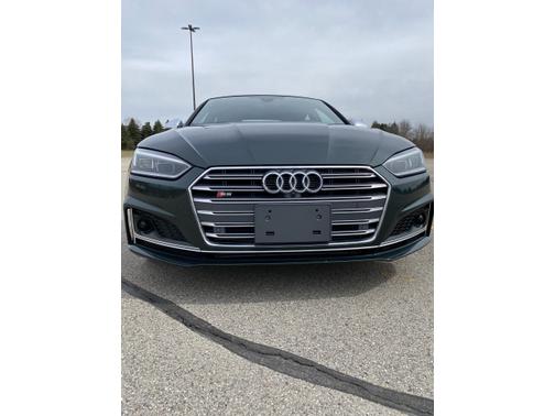 Photo 3 of 10 of 2018 Audi S5 3.0T Prestige