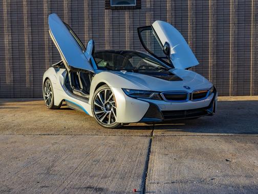 2017 BMW i8 Base